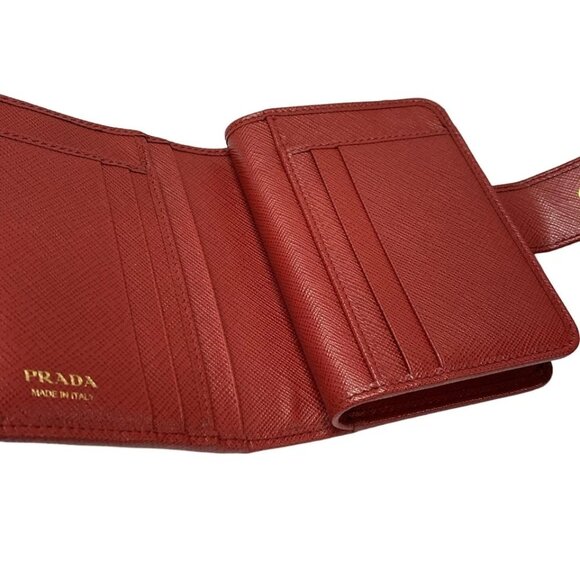 PRADA - Red Saffiano Metal (Leather) Bifold Wallet 400-042825 - Picture 6 of 9